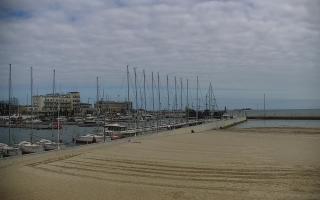 Gdynia plaża miejska - 17-04-2026 11:14