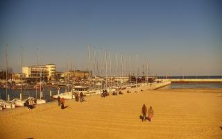 Gdynia plaża miejska - 17-04-2026 15:03