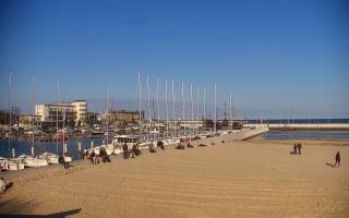 Gdynia plaża miejska - 17-04-2026 15:26