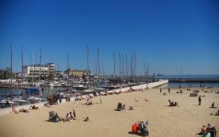 Gdynia plaża miejska - 01-05-2026 11:21