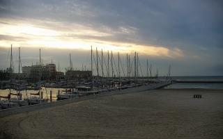 Gdynia plaża miejska - 13-05-2026 02:46