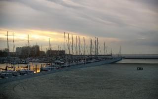 Gdynia plaża miejska - 13-05-2026 03:09