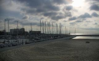 Gdynia plaża miejska - 13-05-2026 05:28