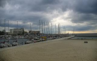 Gdynia plaża miejska - 13-05-2026 06:28