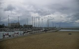 Gdynia plaża miejska - 13-05-2026 09:56