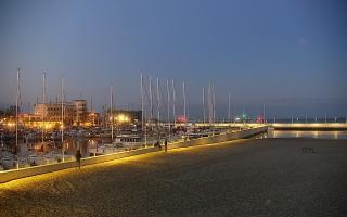 Gdynia plaża miejska - 13-05-2026 19:23