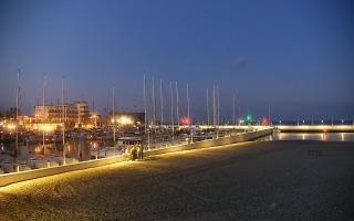 Gdynia plaża miejska - 13-05-2026 19:31