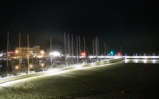 Gdynia plaża miejska - 13-05-2026 20:48