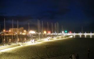 Gdynia plaża miejska - 13-06-2026 21:10