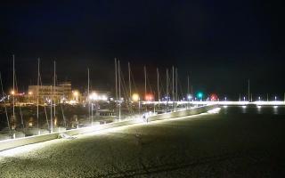 Gdynia plaża miejska - 13-06-2026 21:49