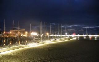 Gdynia plaża miejska - 14-06-2026 00:43