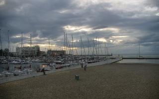 Gdynia plaża miejska - 14-06-2026 02:00