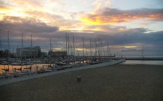 Gdynia plaża miejska - 14-06-2026 02:23