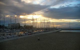 Gdynia plaża miejska - 14-06-2026 02:54