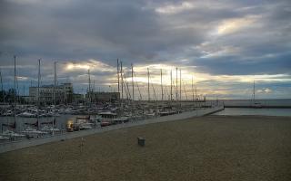 Gdynia plaża miejska - 14-06-2026 03:01
