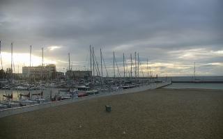 Gdynia plaża miejska - 14-06-2026 03:24