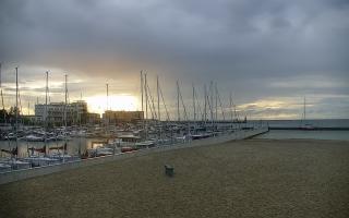 Gdynia plaża miejska - 14-06-2026 03:40
