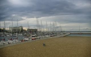 Gdynia plaża miejska - 14-06-2026 04:18