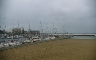 Gdynia plaża miejska - 15-06-2026 15:29