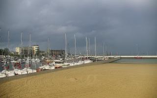 Gdynia plaża miejska - 15-06-2026 15:37