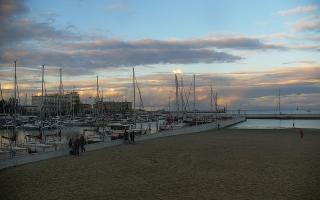 Gdynia plaża miejska - 15-06-2026 18:34