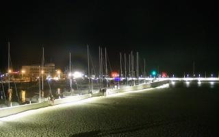 Gdynia plaża miejska - 09-08-2026 21:18