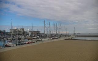 Gdynia plaża miejska - 14-09-2026 19:07