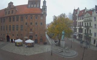 Toruń Rynek - 02-11-2025 08:10