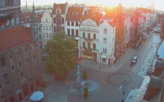 Toruń Rynek - 19-06-2026 02:43