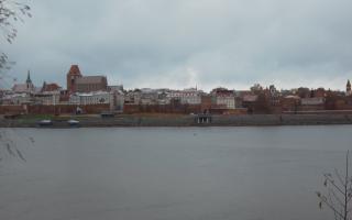 Toruń Panorama od Wisły - 21-11-2024 06:16