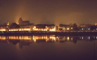 Toruń Panorama od Wisły - 05-12-2024 01:48