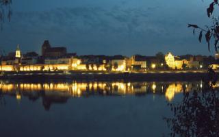 Toruń Panorama od Wisły - 02-05-2025 02:34