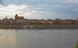 Toruń Panorama od Wisły - 02-05-2025 18:10