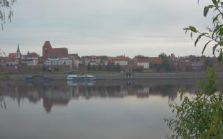Toruń Panorama od Wisły - 03-05-2025 04:01