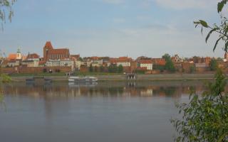 Toruń Panorama od Wisły - 03-05-2025 07:47