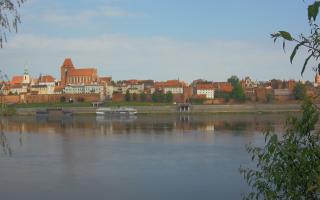 Toruń Panorama od Wisły - 03-05-2025 07:54