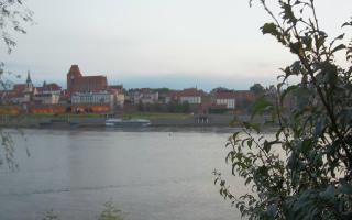 Toruń Panorama od Wisły - 17-06-2025 02:24