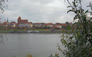 Toruń Panorama od Wisły - 17-06-2025 03:34