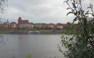 Toruń Panorama od Wisły - 17-06-2025 03:42