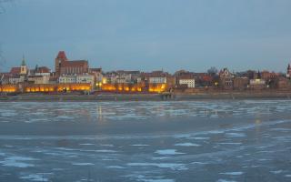 Toruń Panorama Starego Miasta - 02-02-2026 06:21