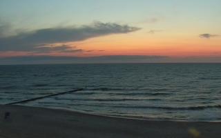 Mielno - widok na plażę zachód - 16-06-2025 20:26