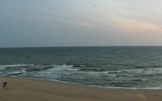 Mielno - widok na plażę zachód - 17-06-2025 01:43
