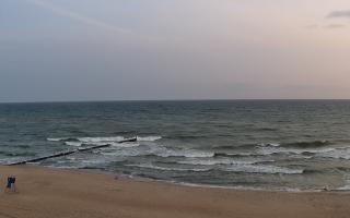 Mielno - widok na plażę zachód - 17-06-2025 02:44