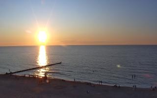 Mielno - widok na plażę zachód - 14-07-2025 18:53