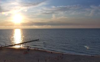 Mielno - widok na plażę zachód - 18-07-2025 18:31