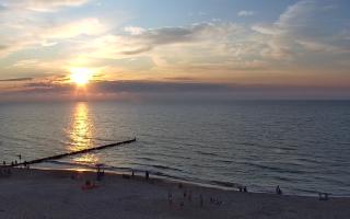 Mielno - widok na plażę zachód - 18-07-2025 18:46
