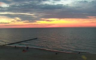 Mielno - widok na plażę zachód - 18-07-2025 20:03