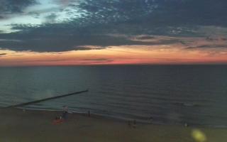 Mielno - widok na plażę zachód - 18-07-2025 20:26