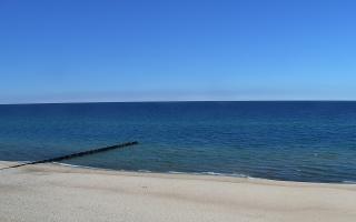 Mielno - widok na plażę zachód - 21-03-2026 11:35