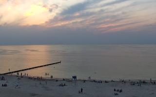 Mielno - widok na plażę zachód - 30-07-2026 18:57
